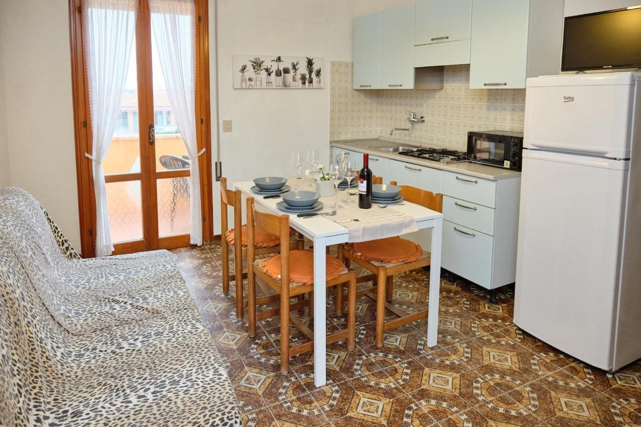 Peaceful Flat With Direct Beach Access Beahost โรโซลีนามาเร ภายนอก รูปภาพ