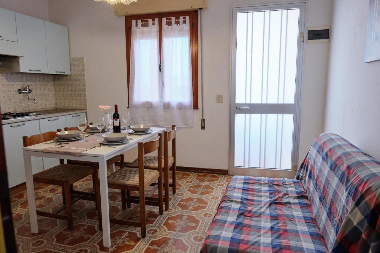 Peaceful Flat With Direct Beach Access Beahost โรโซลีนามาเร ภายนอก รูปภาพ